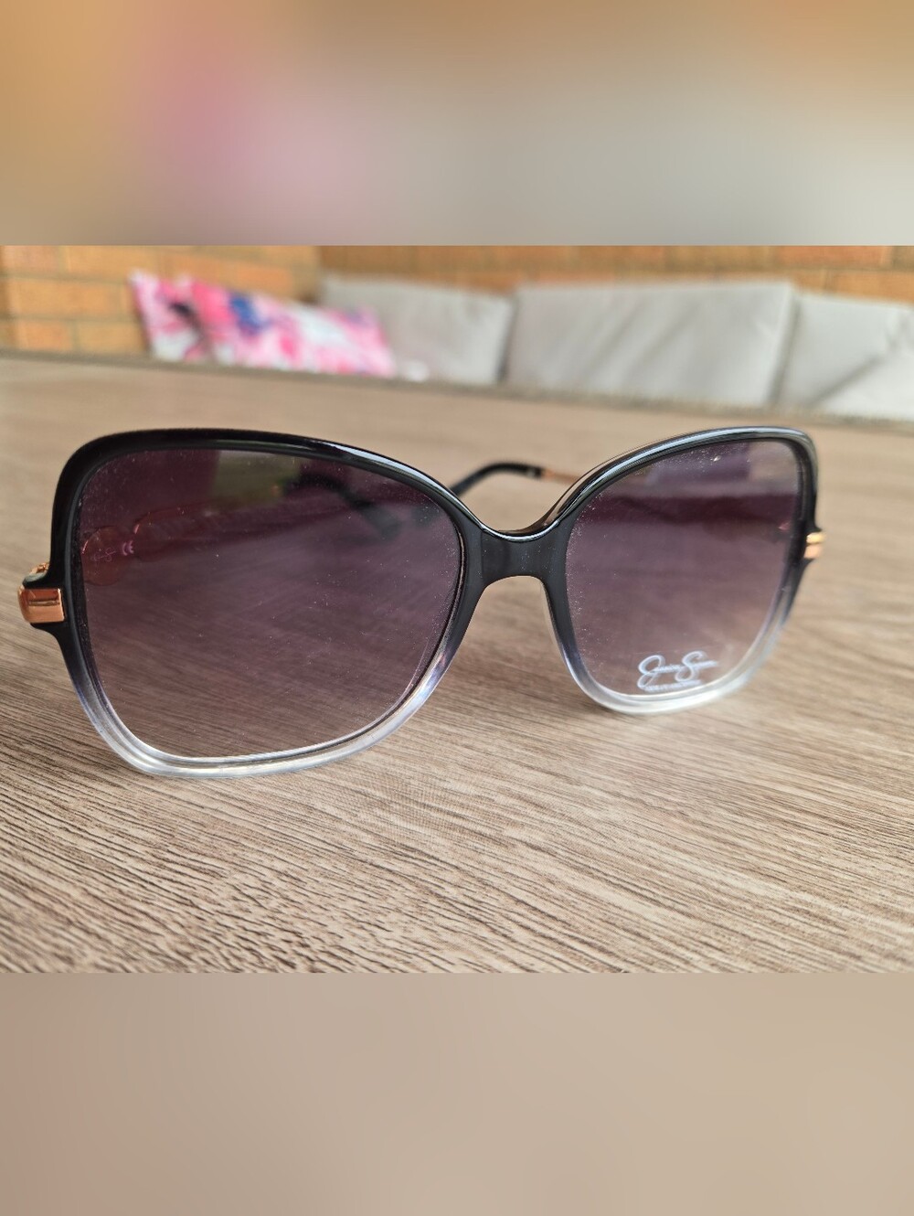 Jessica Simpson Gradient Oversized Sunglasses Black Clear Fade Rose Gold